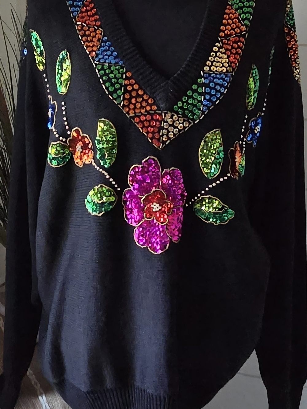 Vintage PK Elliot Plus Sequin Floral V Neck Sweater 2X Black Ramie Cotton Knit